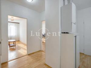 Pronájem bytu 3+1, Praha - Vinohrady, náměstí Míru, 85 m2