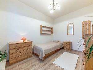 Pronájem bytu 1+kk, Praha - Háje, Loosova, 43 m2