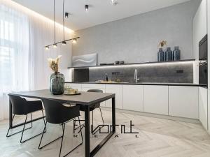 Prodej bytu 3+kk, Ostrava, Na Hradbách, 94 m2