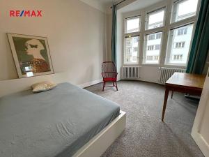 Pronájem bytu 3+kk, Praha - Nusle, Táborská, 84 m2