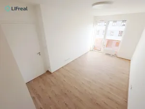 Pronájem bytu 3+kk, Liberec, Na Perštýně, 72 m2