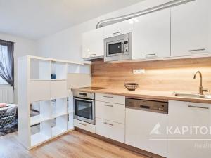 Prodej bytu 1+kk, Praha - Letňany, Škrábkových, 42 m2