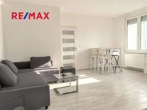 Pronájem bytu 3+kk, Praha - Veleslavín, Na okraji, 61 m2