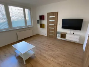 Pronájem bytu 3+1, Zlín, Na Honech II, 74 m2