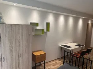 Pronájem bytu 1+kk, Praha - Háje, Hviezdoslavova, 20 m2