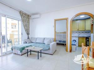 Prodej bytu 3+kk, Torrevieja, Španělsko, 61 m2