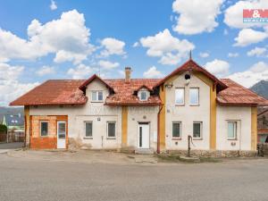 Prodej atypického bytu, Velké Březno - Valtířov, 77 m2