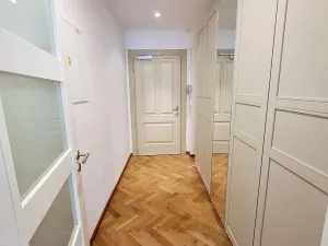 Pronájem bytu 2+kk, Praha - Nové Město, 28. října, 74 m2