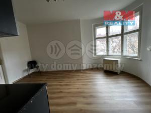 Pronájem bytu 2+1, Praha - Vysočany, Špitálská, 49 m2