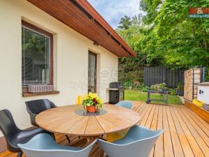 Prodej rodinného domu, Kamenice - Ládví, Lomená, 130 m2