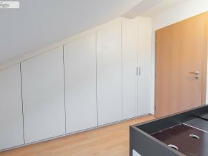 Prodej bytu 3+kk, Praha - Radotín, Zbynická, 76 m2