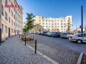 Pronájem bytu 2+1, Praha - Žižkov, Basilejské náměstí, 74 m2