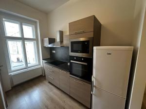 Pronájem bytu 2+kk, Praha - Vinohrady, Rumunská, 41 m2