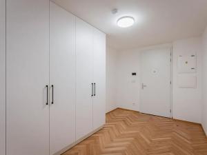 Pronájem bytu 3+kk, Praha - Nové Město, 90 m2