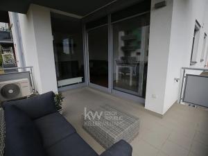 Pronájem bytu 2+kk, Hradec Králové, Svatojánská, 62 m2