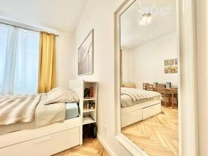 Prodej bytu 1+kk, Praha - Holešovice, Šimáčkova, 32 m2