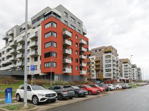 Prodej bytu 2+kk, Praha - Dolní Měcholupy, Kardausova, 54 m2