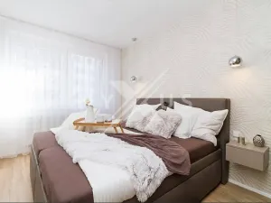 Prodej bytu 4+kk, Praha - Dolní Měcholupy, Honzíkova, 182 m2