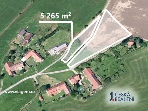 Prodej podílu pole, Hvožďany, 164 m2