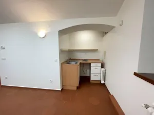 Prodej obchodního prostoru, Praha - Vinohrady, Šumavská, 103 m2