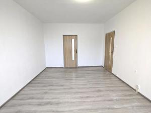 Pronájem bytu 3+1, Klášterec nad Ohří, Školní, 66 m2