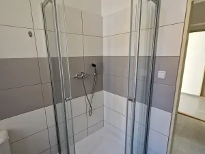 Pronájem bytu 1+kk, Dubí, Tovární, 20 m2