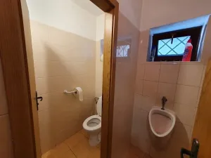 Pronájem obchodního prostoru, Jihlava, Komenského, 182 m2