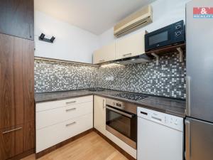 Pronájem bytu 1+kk, Olomouc - Povel, Slavonínská, 38 m2