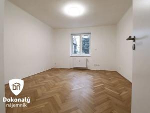 Pronájem bytu 2+1, Kralupy nad Vltavou, třída Legií, 50 m2