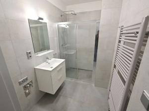 Pronájem bytu 2+kk, Praha - Vinohrady, Vinohradská, 60 m2