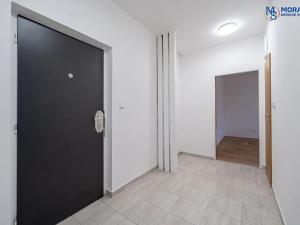 Prodej bytu 2+1, Hranice, Obránců míru, 60 m2