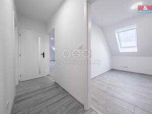 Pronájem bytu 3+kk, Sedlčany, Nademlýnská, 90 m2