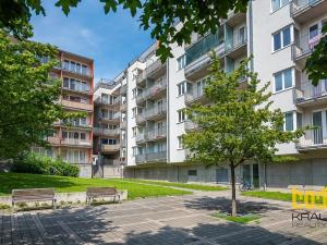 Prodej bytu 3+kk, Praha - Strašnice, Názovská, 89 m2