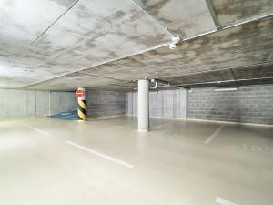 Pronájem bytu 1+kk, Praha - Vršovice, Vršovická, 80 m2