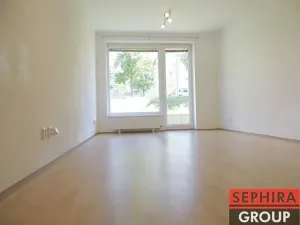 Pronájem bytu 1+kk, Praha - Kbely, Herlíkovická, 31 m2