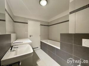 Pronájem bytu 2+kk, Slatina, 52 m2