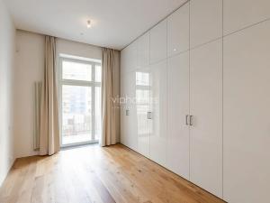 Pronájem bytu 2+kk, Praha - Vinohrady, Laubova, 74 m2