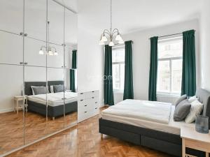 Pronájem bytu 3+1, Praha - Vinohrady, Mánesova, 101 m2