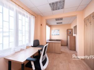 Prodej obchodního prostoru, Okna, 880 m2