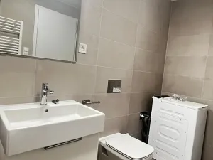 Pronájem bytu 2+kk, Praha - Vysočany, Oktábcových, 60 m2