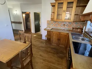 Prodej rodinného domu, Bělá pod Bezdězem, 180 m2