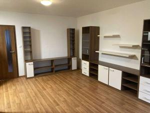 Pronájem bytu 3+kk, Kladno, Lacinova, 60 m2