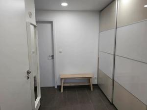 Prodej bytu 2+kk, Praha - Libuš, Novodvorská, 49 m2