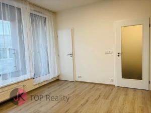 Pronájem bytu 2+kk, Praha - Strašnice, Třebohostická, 45 m2