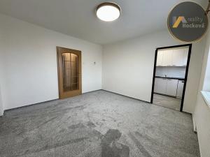 Pronájem bytu 3+kk, Praha - Kbely, Svijanská, 67 m2