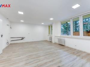 Prodej bytu 4+kk, Praha - Kobylisy, Pohnertova, 86 m2