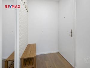 Pronájem bytu 3+kk, Praha - Strašnice, Pod strání, 70 m2