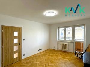 Prodej bytu 3+kk, Ostrov, Klínovecká, 64 m2