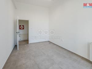 Pronájem kanceláře, Orlová, Osvobození, 30 m2