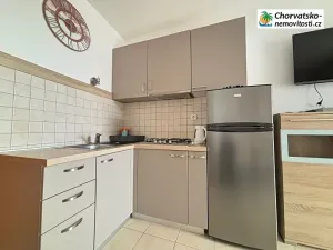 Prodej bytu 4+kk, Novalja, Chorvatsko, 68 m2